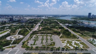 標題：鄂爾多斯站立的文字文化主題公園
瀏覽次數(shù)：2381
發(fā)表時間：2020-10-16